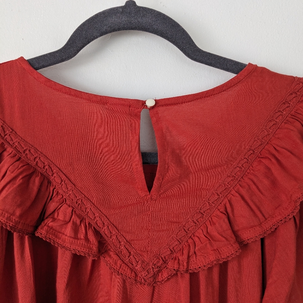 Old Navy Ruffle Neck Top - Picture 6 of 9